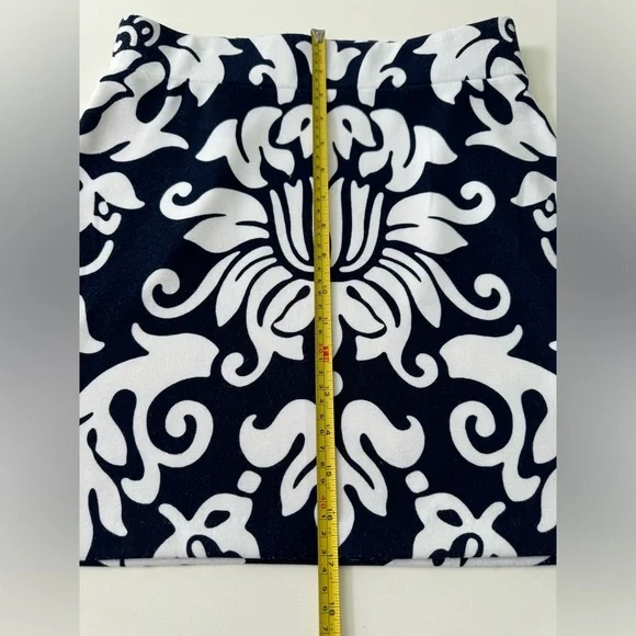 INC International Navy Blue and Blue White A-line pull on skirt. Size 4P - Picture 5 of 6